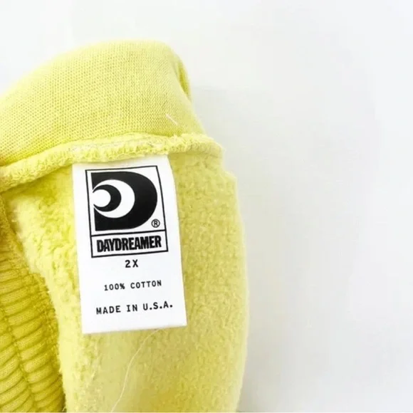 Daydreamer Ransom Note Hi-Frequency BF Boyfriend Sweat Shorts in Citron Yellow - Picture 7 of 8